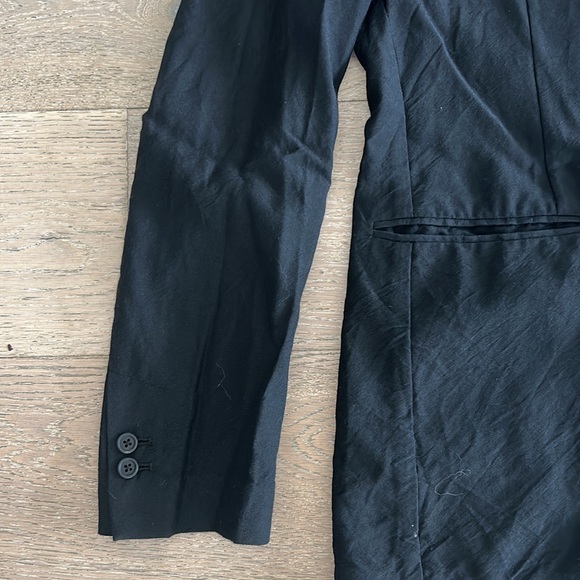 Forme D'Expression Lightweight Black Blazer - Picture 2 of 9